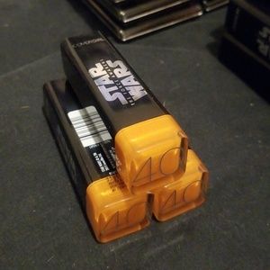 Covergirl Star Wars #40 gold shade lipstick